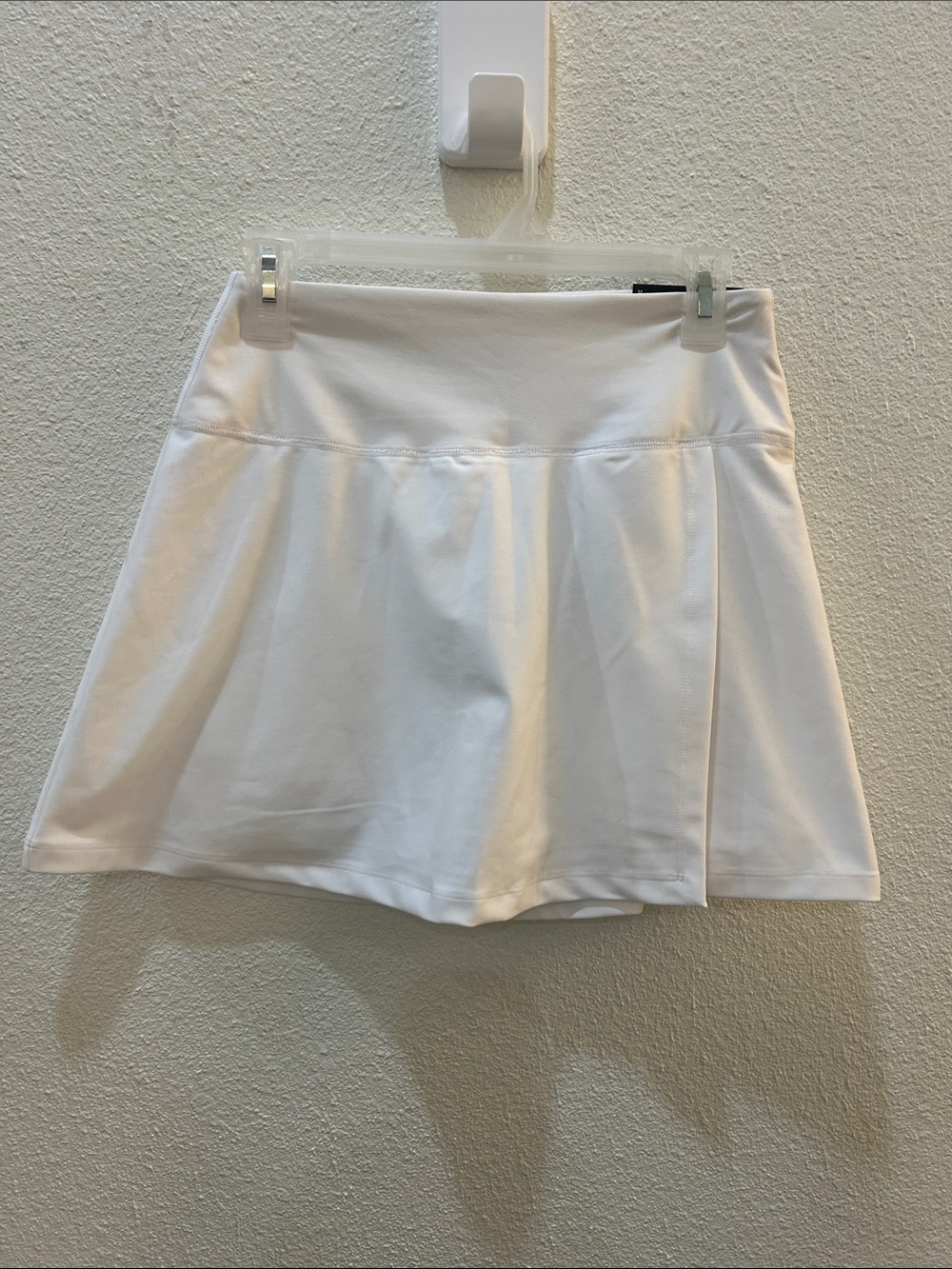 NWT YPB White Skort Size Medium